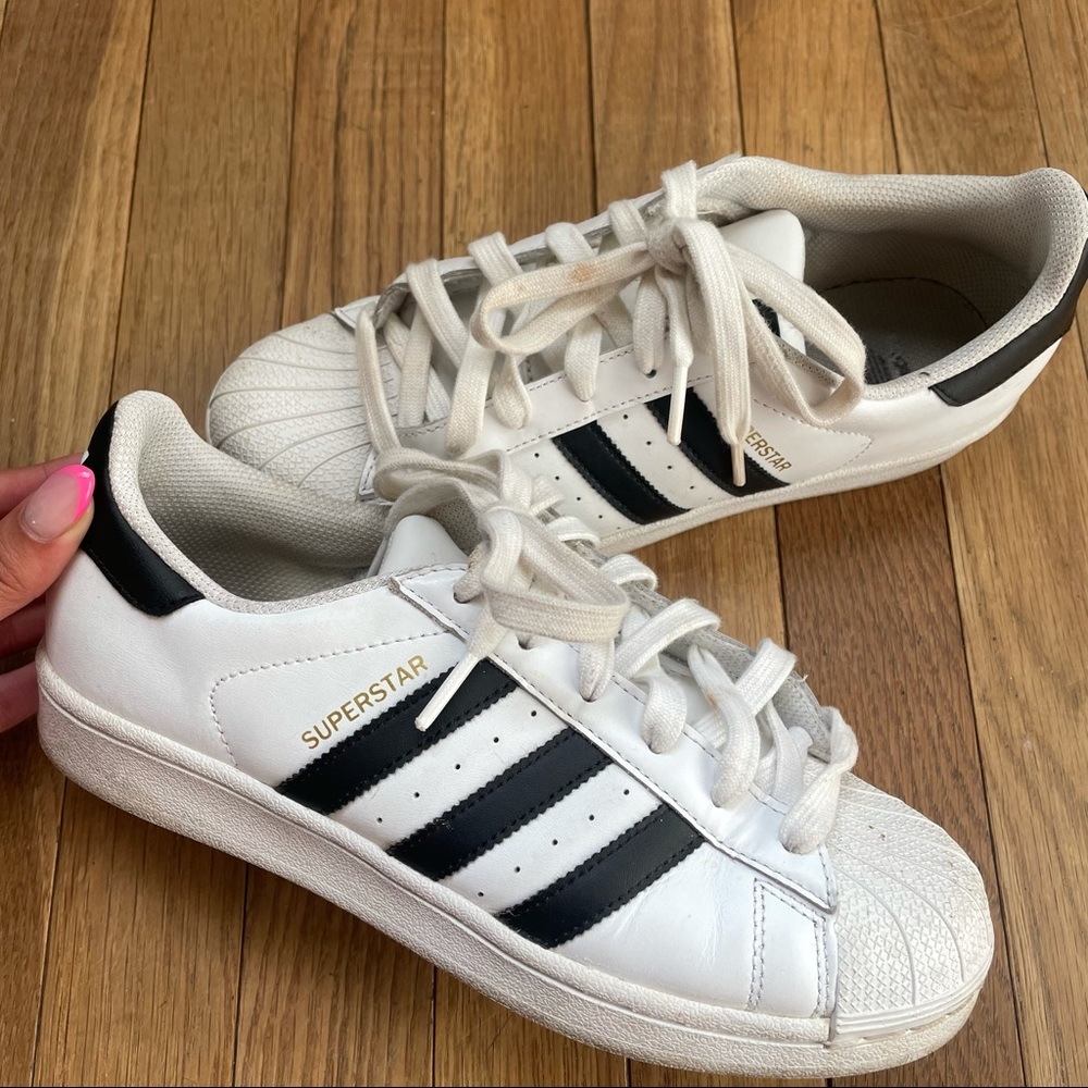Adidas Superstar J